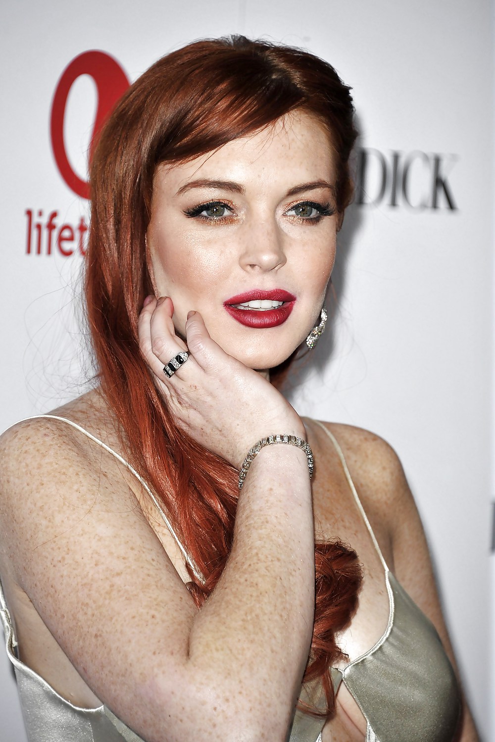 Lindsay lohan ... liz & dick premiere
 #16893550