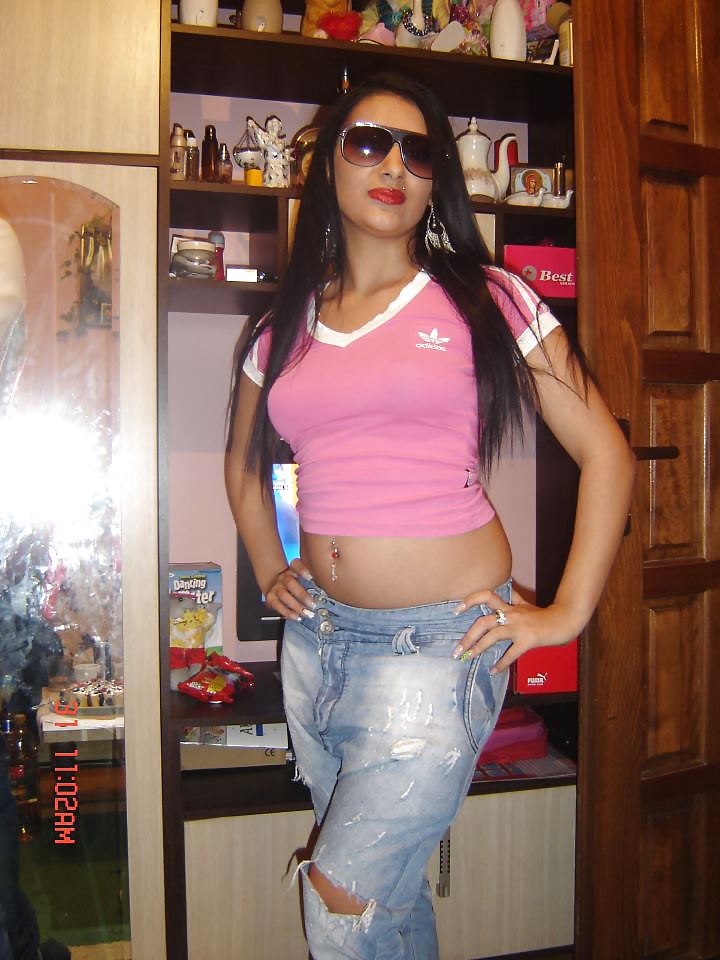 Ragazza rumena: ana
 #16280141