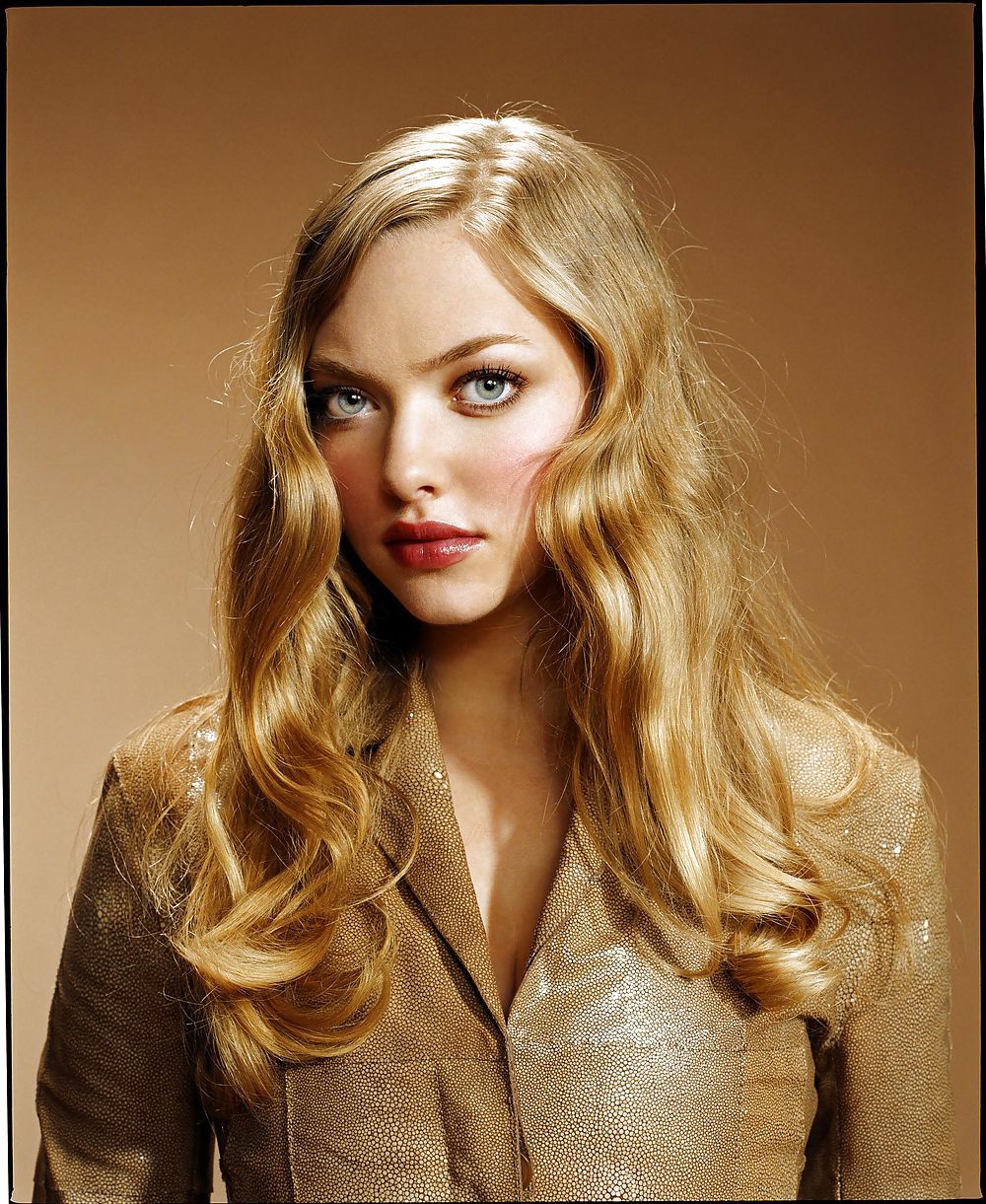 Amanda Seyfried #21352896