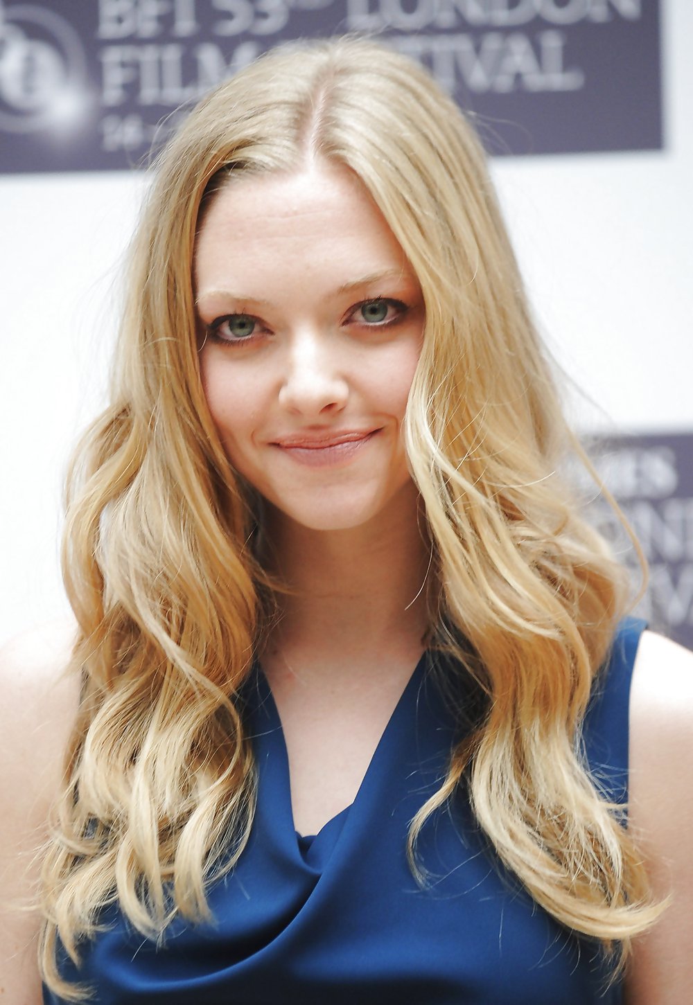 Amanda seyfried
 #21352907