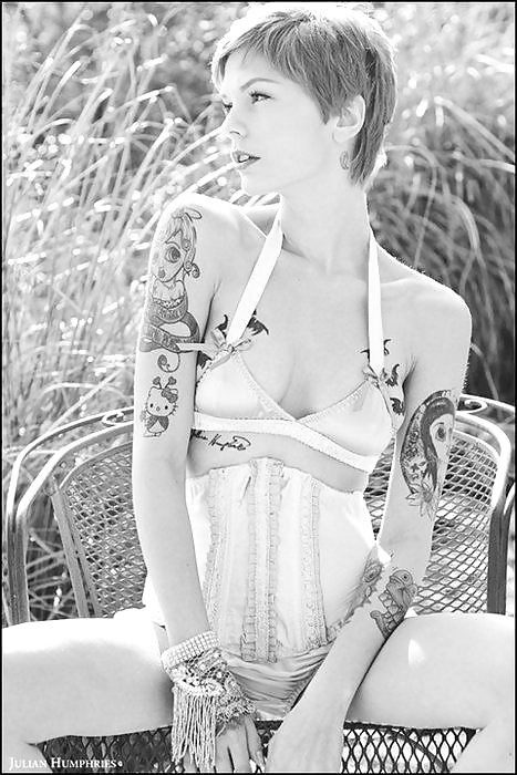 BLACK&WHITE images 15 #9293762