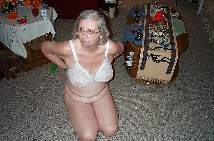 Matures milfs housewives 37 #3879029