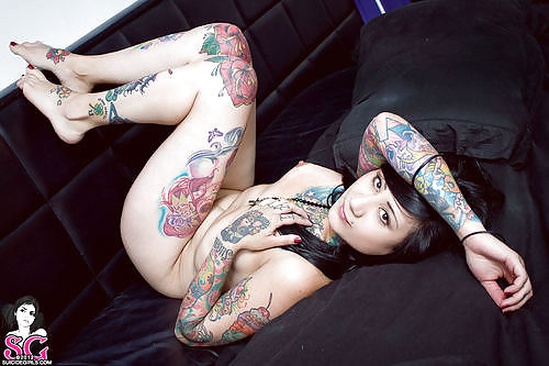 自殺した女の子
 #19457825