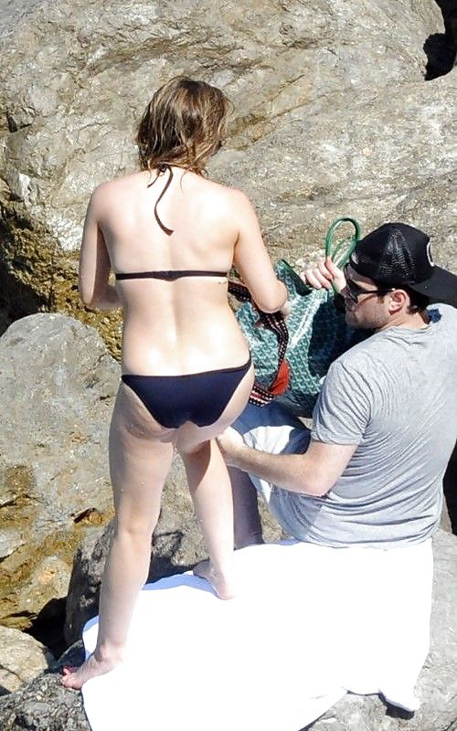 Hilary Duff in a tiny bikini #4595957