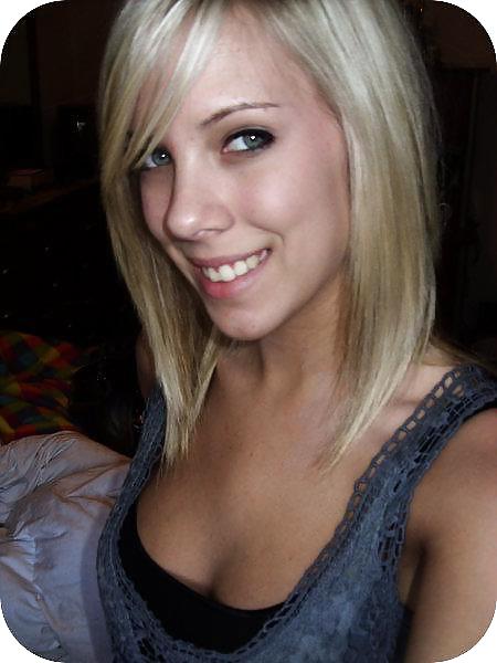 Bibi jones (di frankoooo)
 #10893599