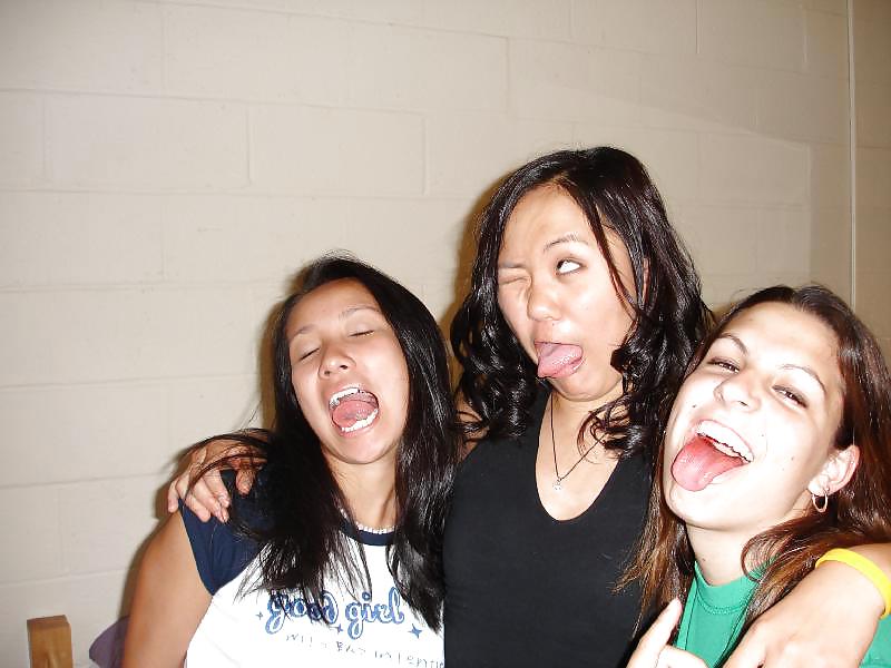 PARTY #8584202