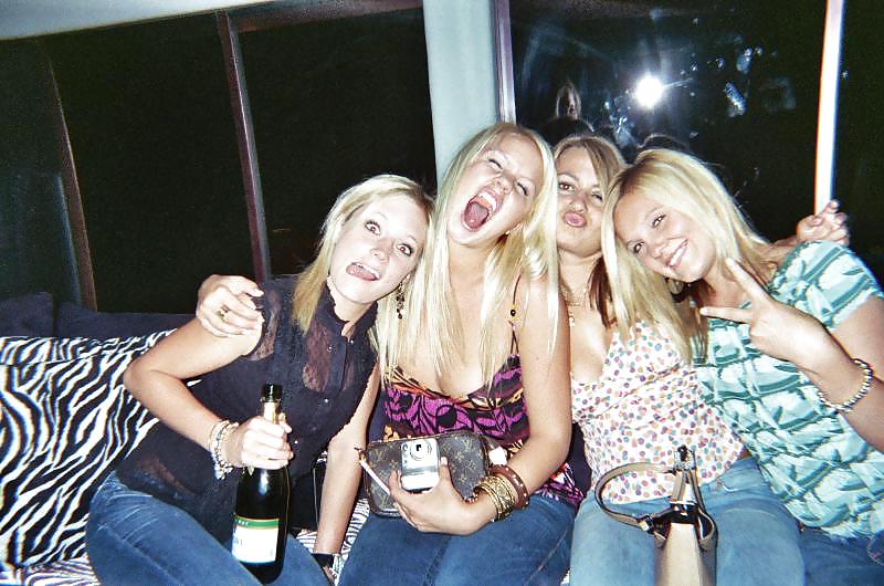 PARTY #8584467