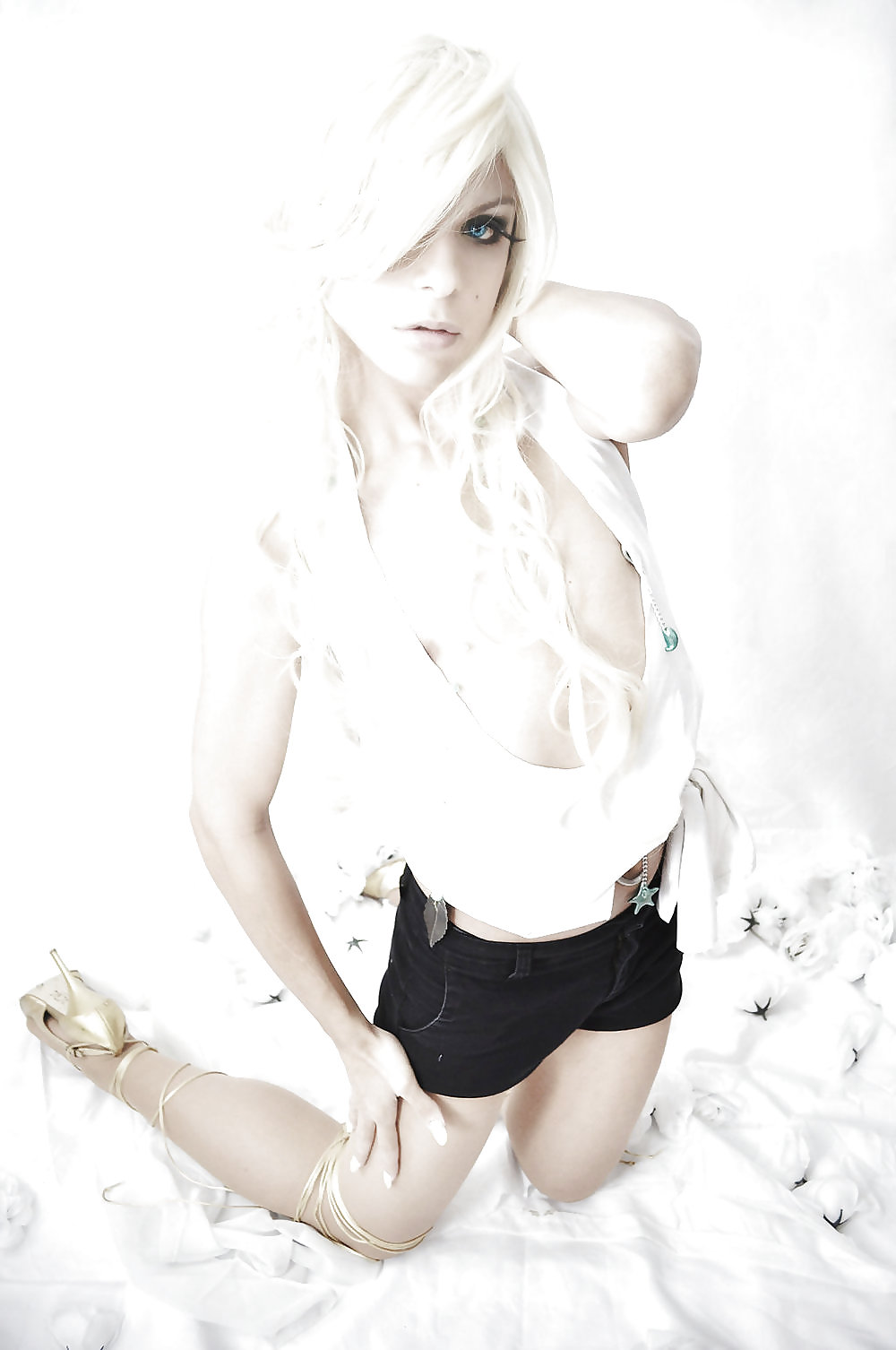 Chicos sexys y femeninos
 #21378439