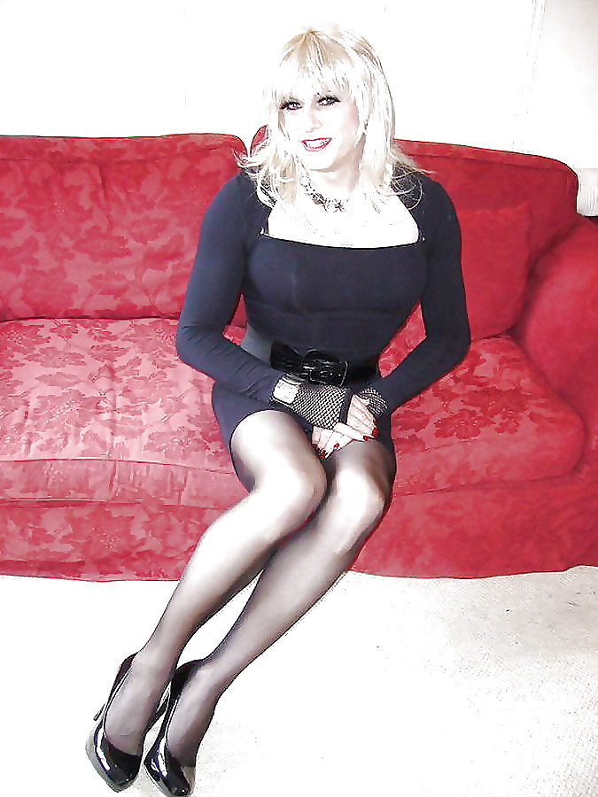 Chicos sexys y femeninos
 #21378562