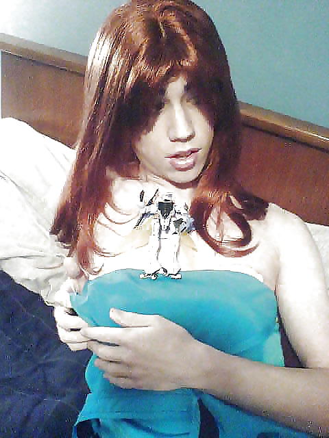 Chicos sexys y femeninos
 #21378582