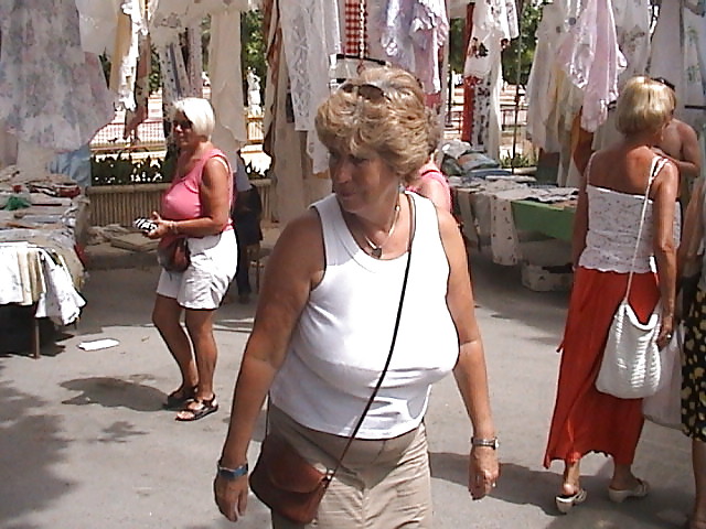 Vestido de maduras y abuelitas
 #17234801