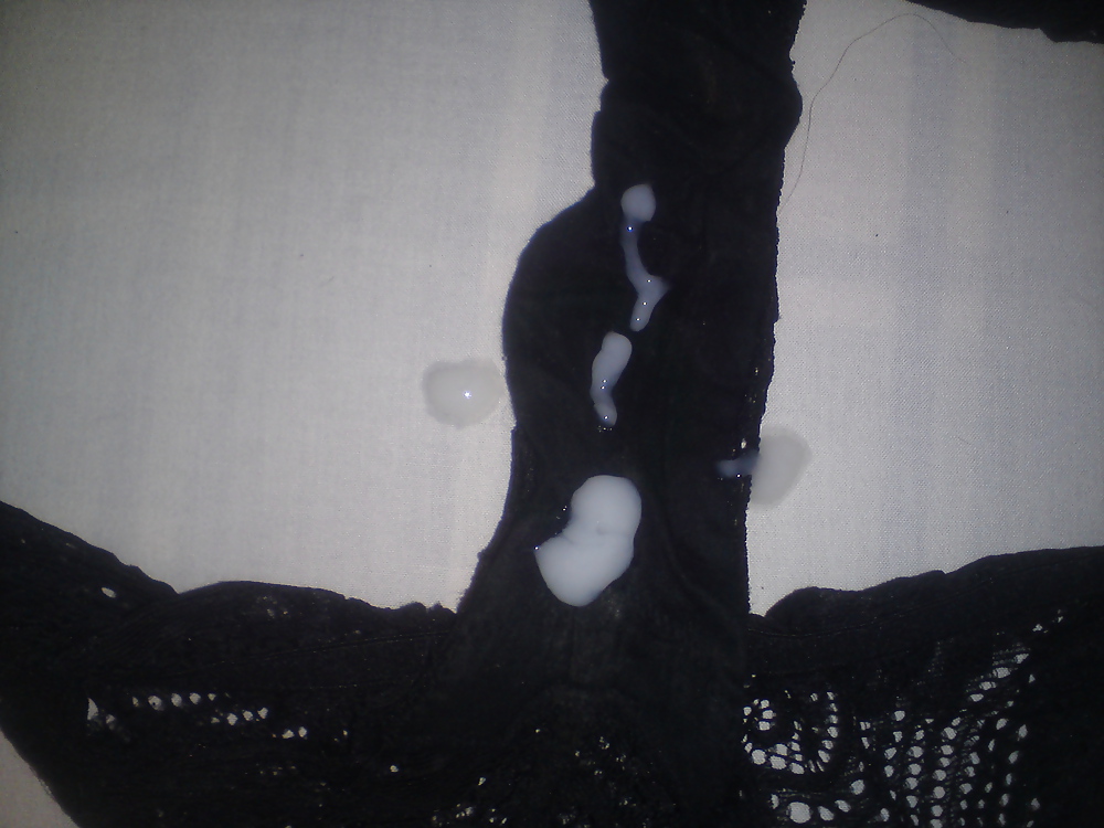 WEARING BBW WIFES  KNICKERS