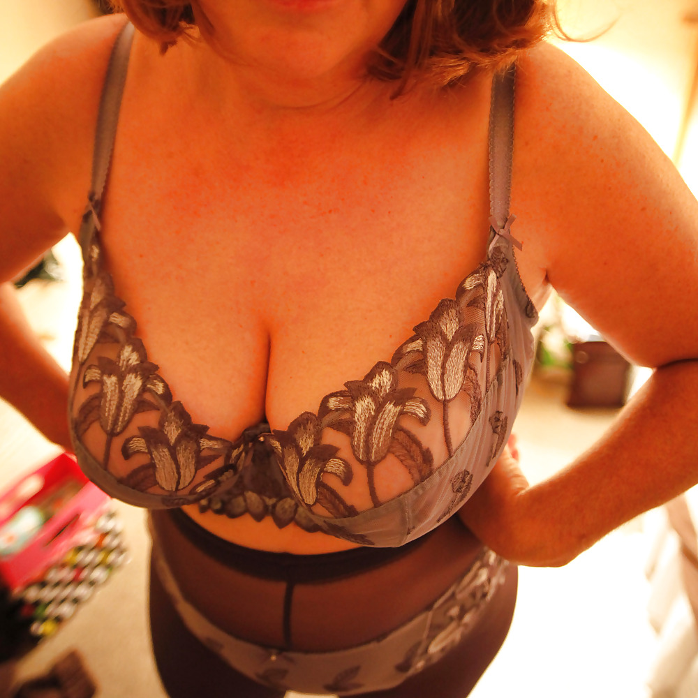 Curvy Claire 50 year old Wife #9736328
