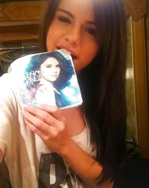 Selena Gomez 2 #2164452