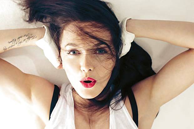 ビクトリア・ペンドルトン
 #17621405