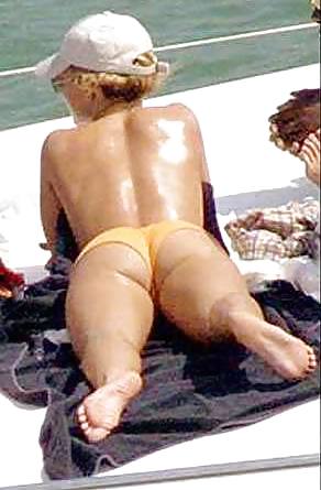 Jóvenes calientes
 #16531844