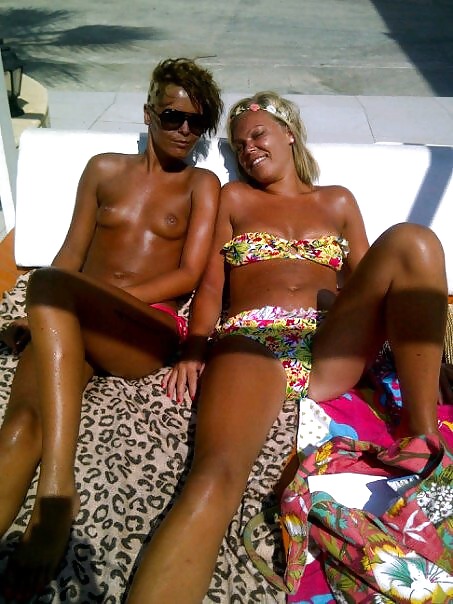 Facebook3
 #20037724