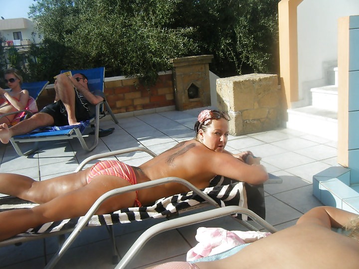 Facebook3
 #20037756