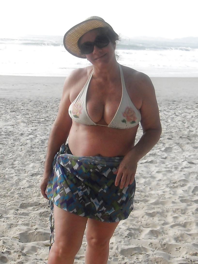 Swimsuits bikinis bras bbw mature dressed teen big huge - 44 #12921699