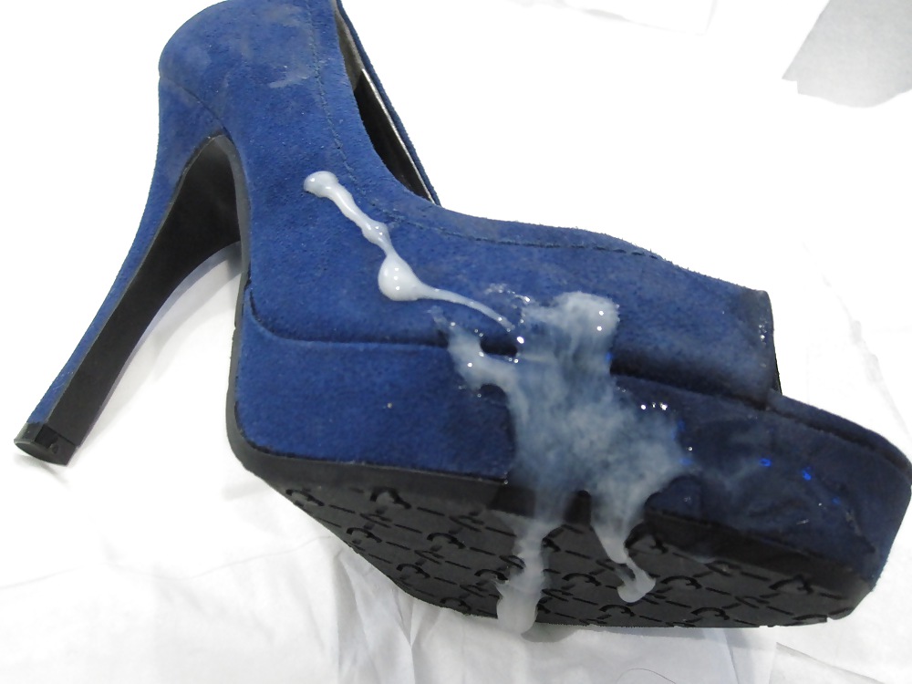 Blue Suede Schuhen Mit Hohen Absätzen #3977180