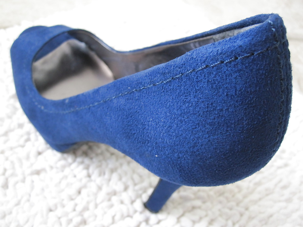 Zapatos de tacón de ante azul
 #3977342