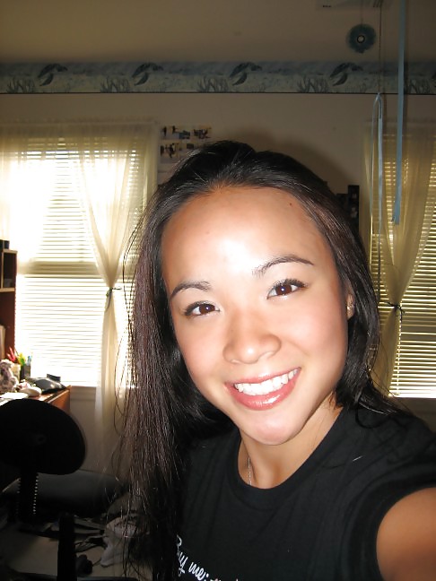 Yana Shows All #8963150