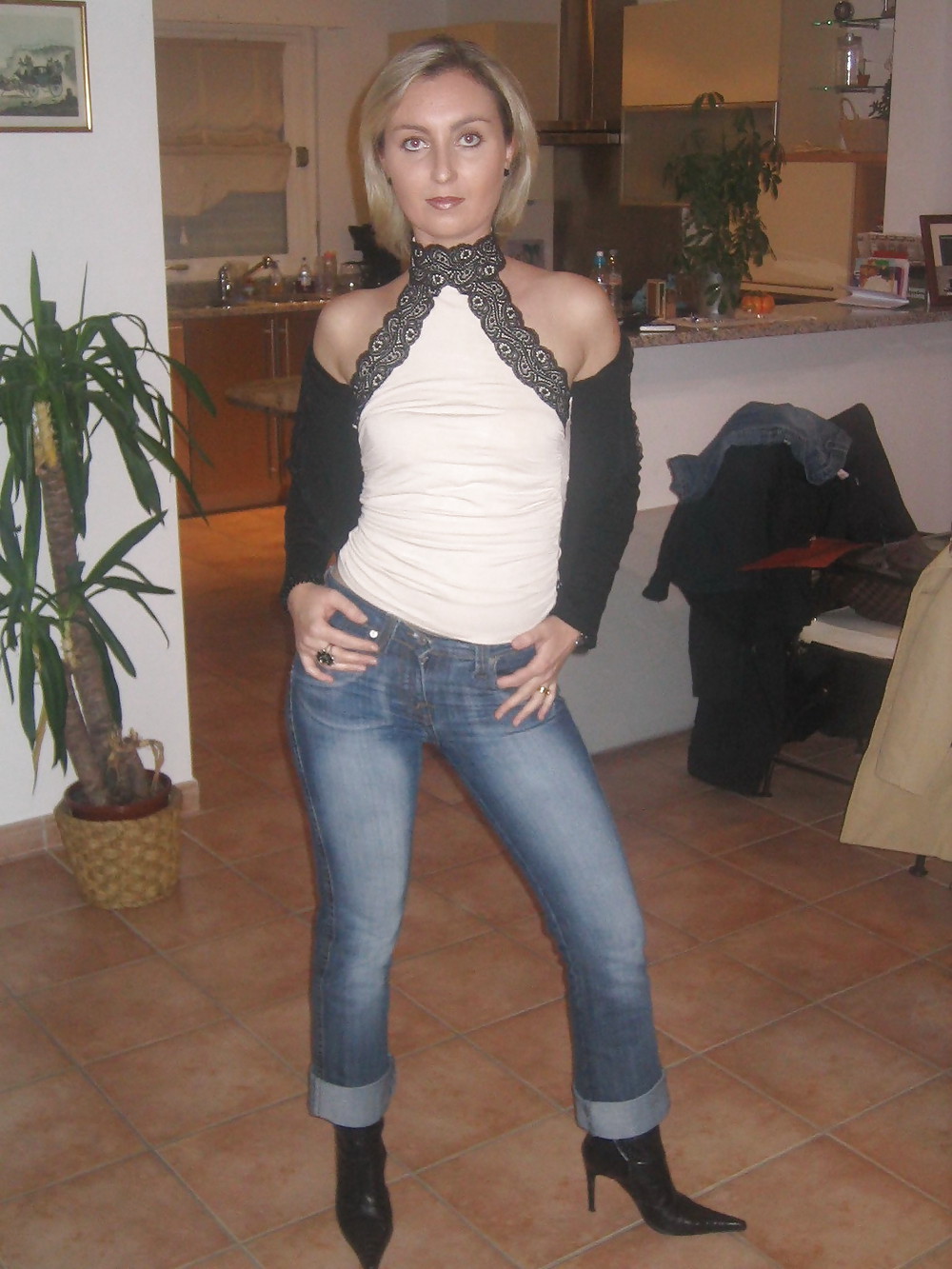 Regine in jeans ccxiv
 #11389869