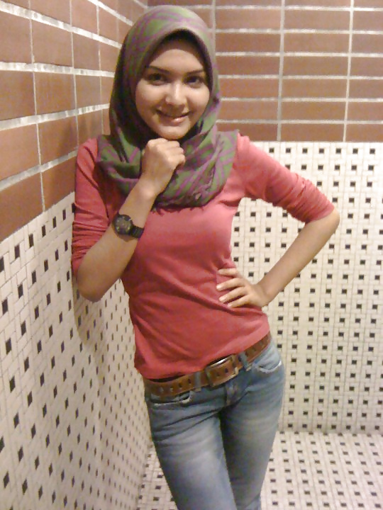 Beauty & hot indonesian jilbab tudung hijab  3 #17392241