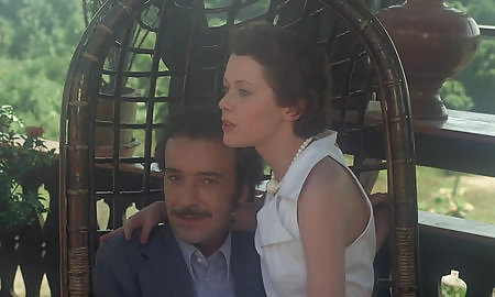 Película caliente 25 : emmannuelle (1974)
 #15496391