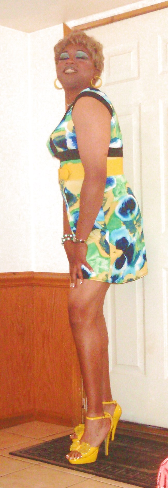 Ms.Tanya's new dress and heels #19812188