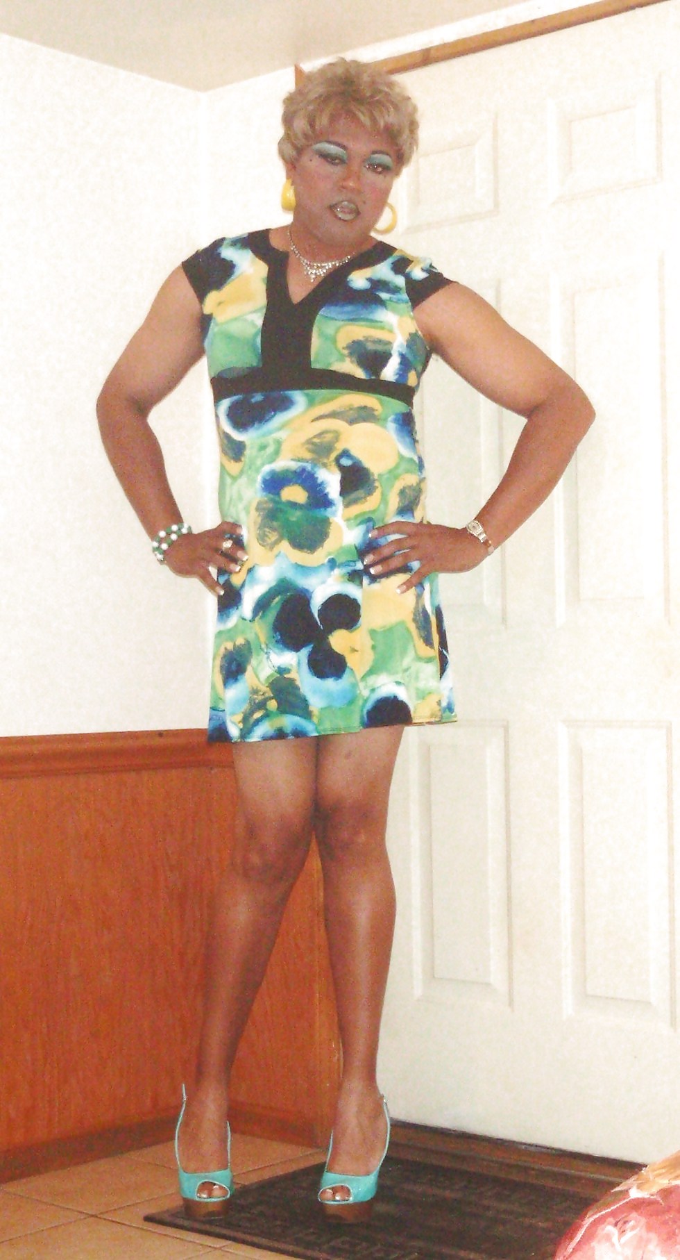 Ms.Tanya's new dress and heels #19812222