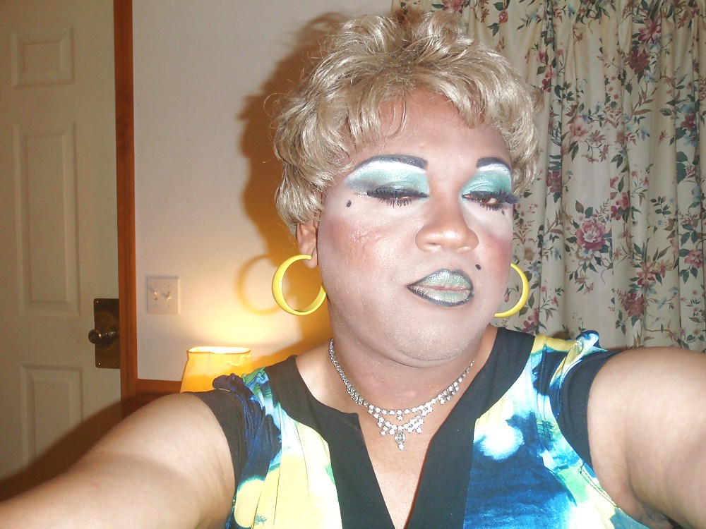 Ms.tanya Das Neue Kleid Und Fersen #19812304
