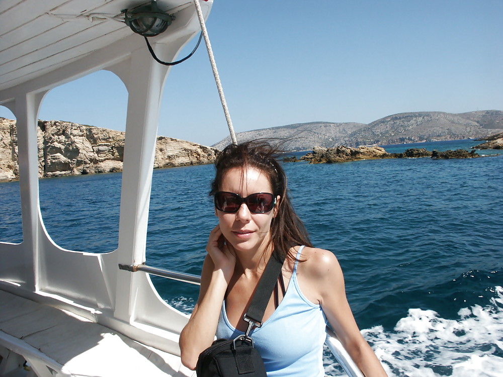 BEAUTIFUL GREEK WIFE #8523308