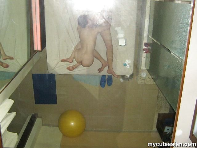 Ragazza cinese doccia e sesso duro
 #3933202