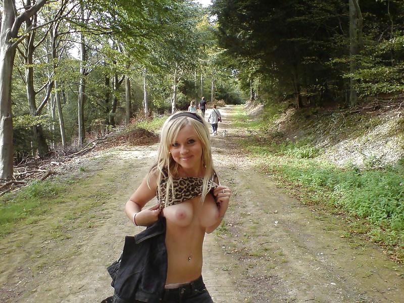 Nude In Public,By Blondelover. #3708512