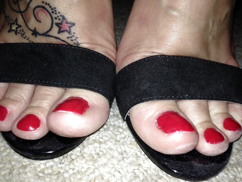 Jaynes devlishly sexy new red nails
 #21353995