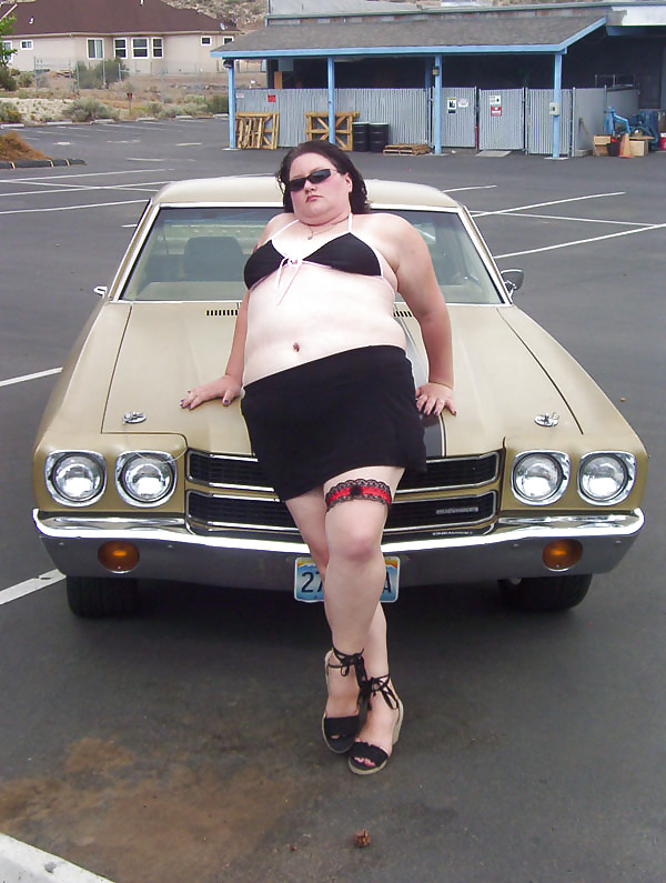 Plumper and her Hot Rod ElCamino #4775226