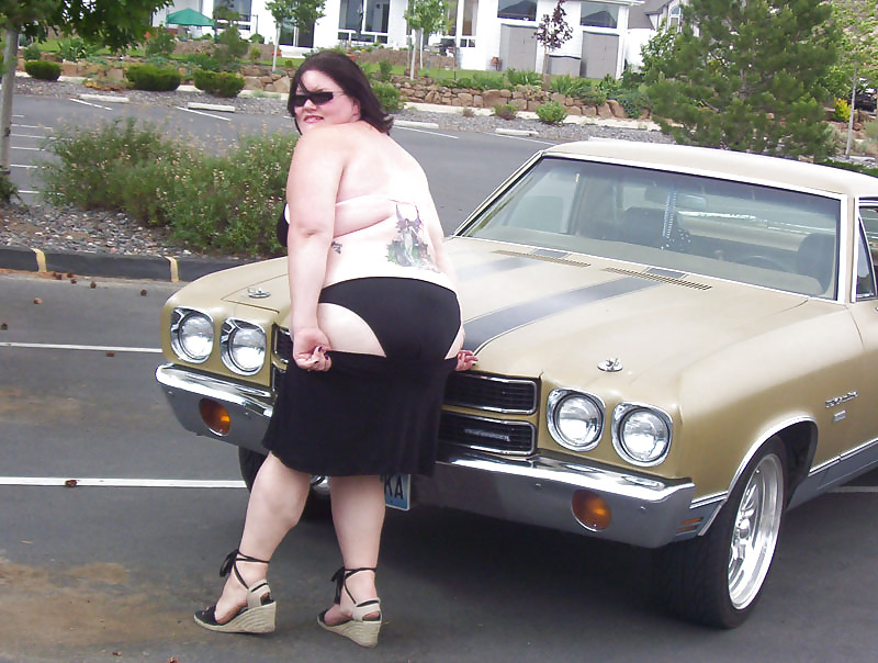 Plumper and her Hot Rod ElCamino #4775233