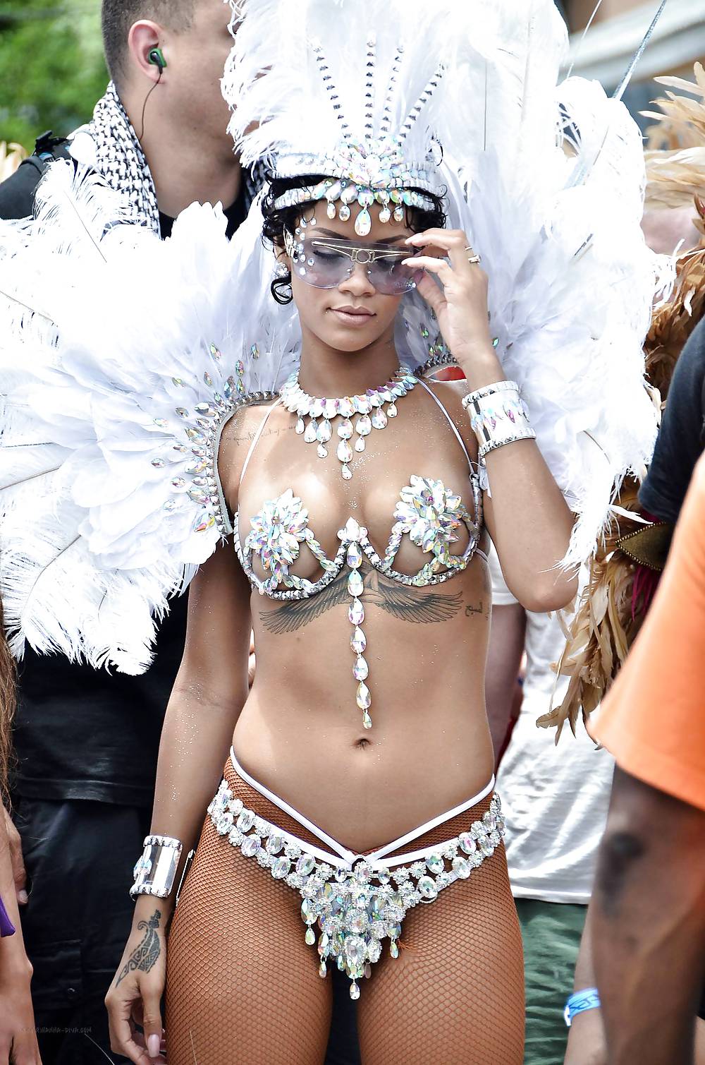 Rihanna sexy Cadooment Barbados 2013 #20251052