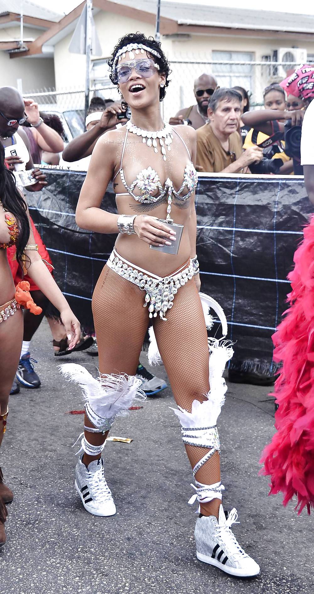 Rihanna sexy Cadooment Barbados 2013 #20251069