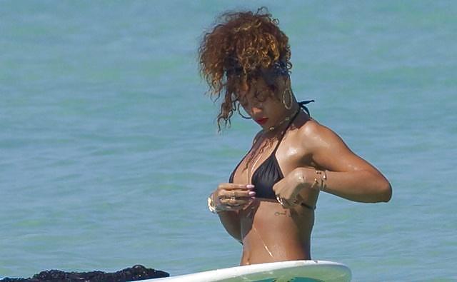Rihanna 5 #9433464