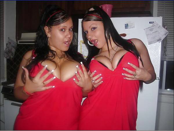 Dirty divas
 #5367477