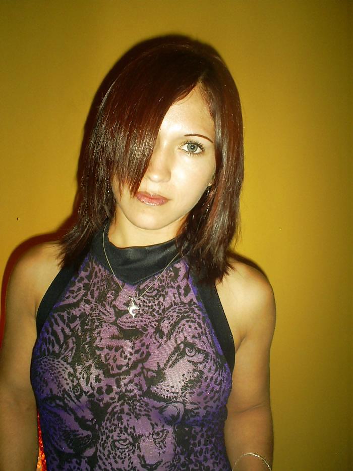 Joven caliente posando
 #10730530