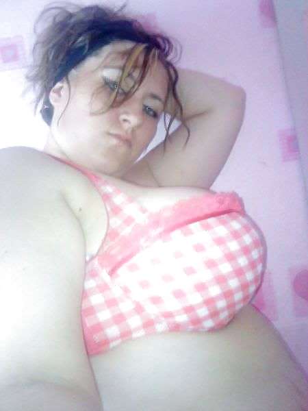 Chav lady that has huge boobs #16153225