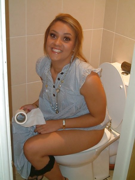 Facebook Sluts 2 #9342769