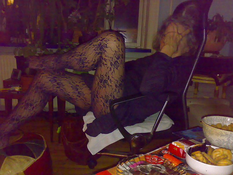 Lady N #7067568
