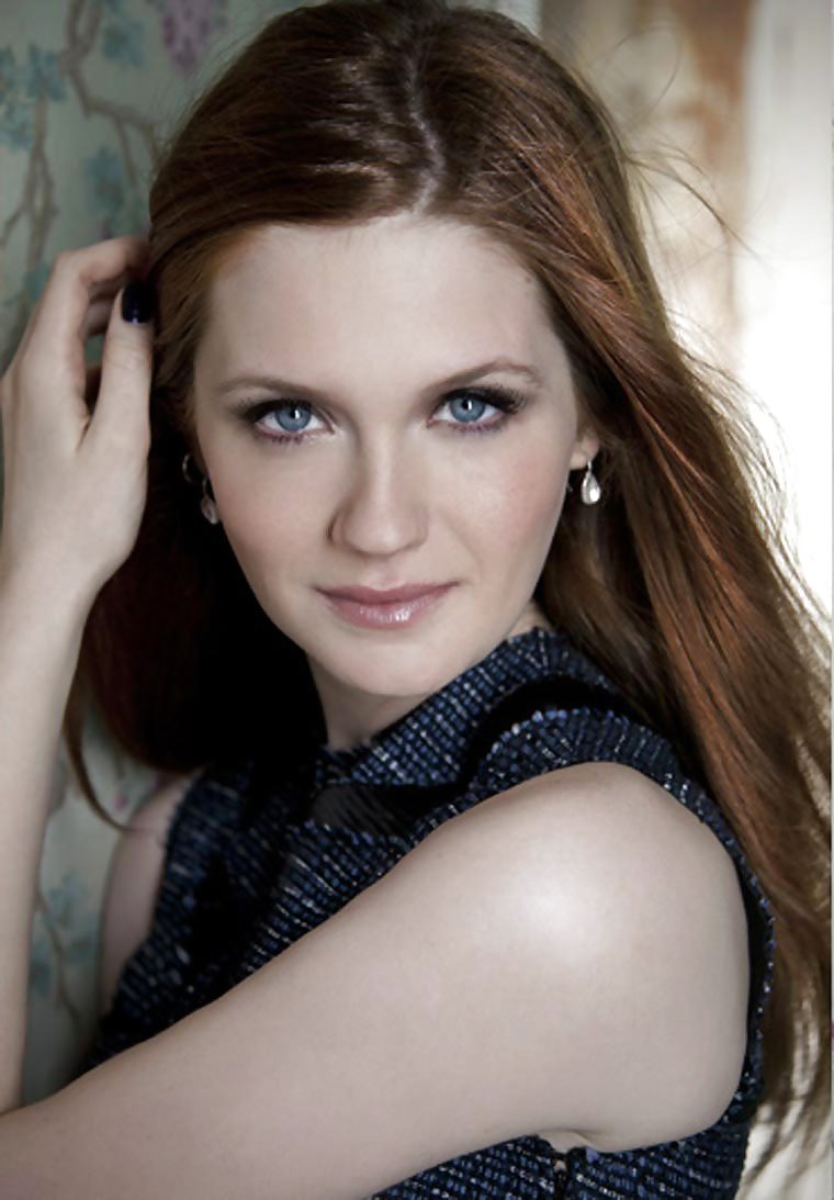 La bella bonnie wright
 #15085095