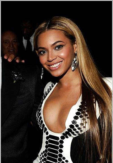 Beyonce
 #3598827