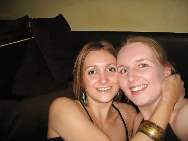 Cum over my wife and her best mate #1661935