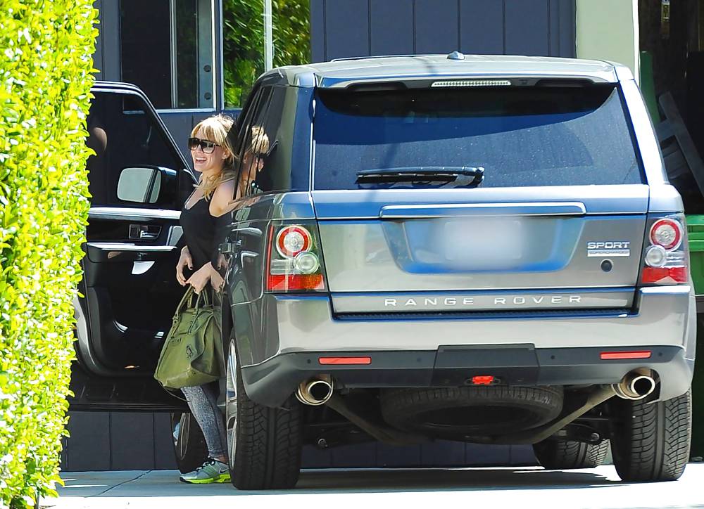 Hilary Duff Out in Beverly Hills #3326307